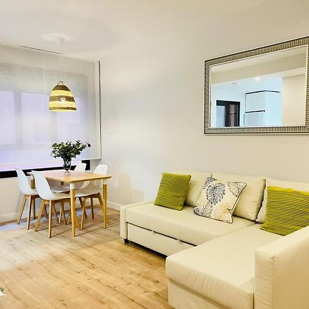 Sky Garden & Seasonal Pool Views By Ele Apartments 말라가 외부 사진