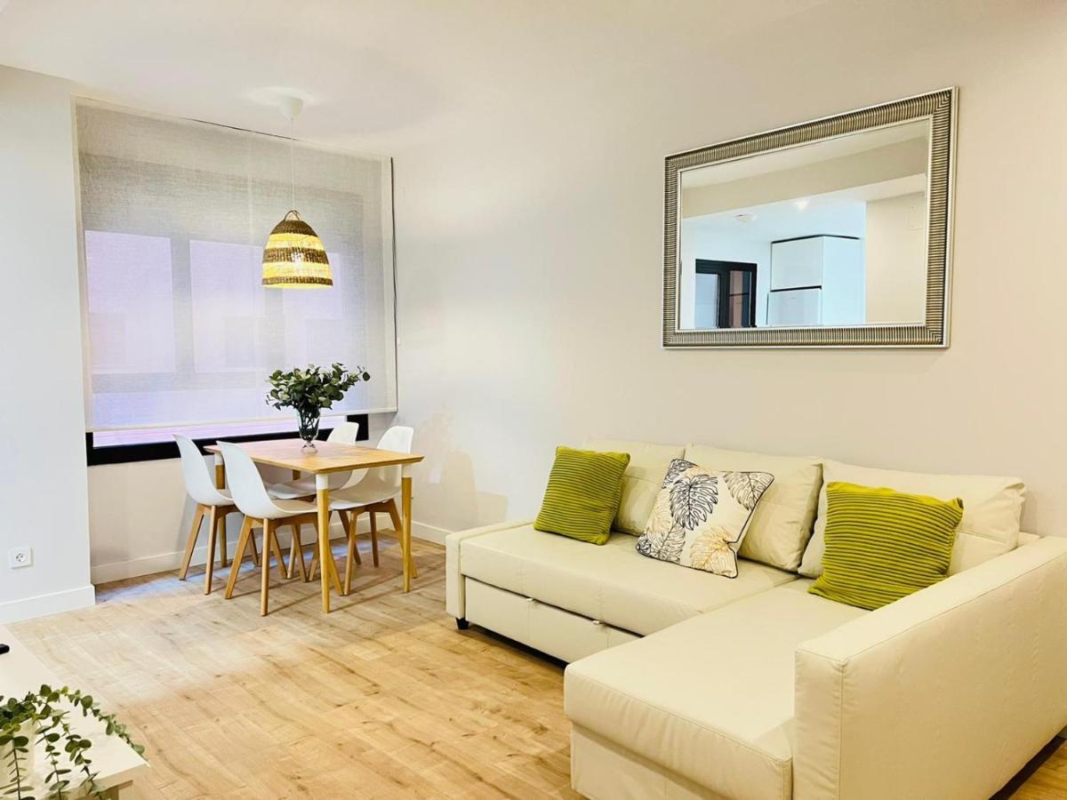 Sky Garden & Seasonal Pool Views By Ele Apartments 말라가 외부 사진