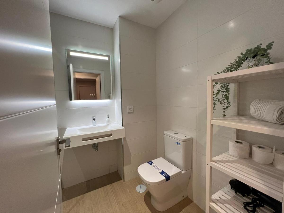 Sky Garden & Seasonal Pool Views By Ele Apartments 말라가 외부 사진